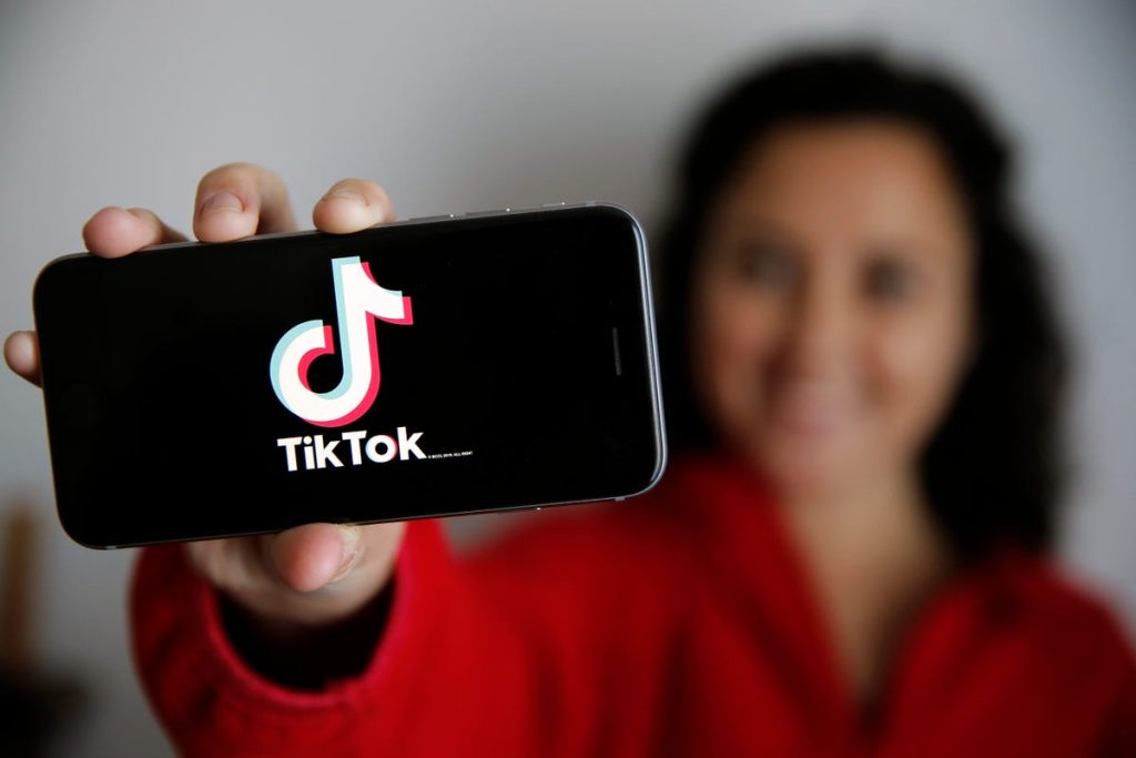 live TikTok followers counter